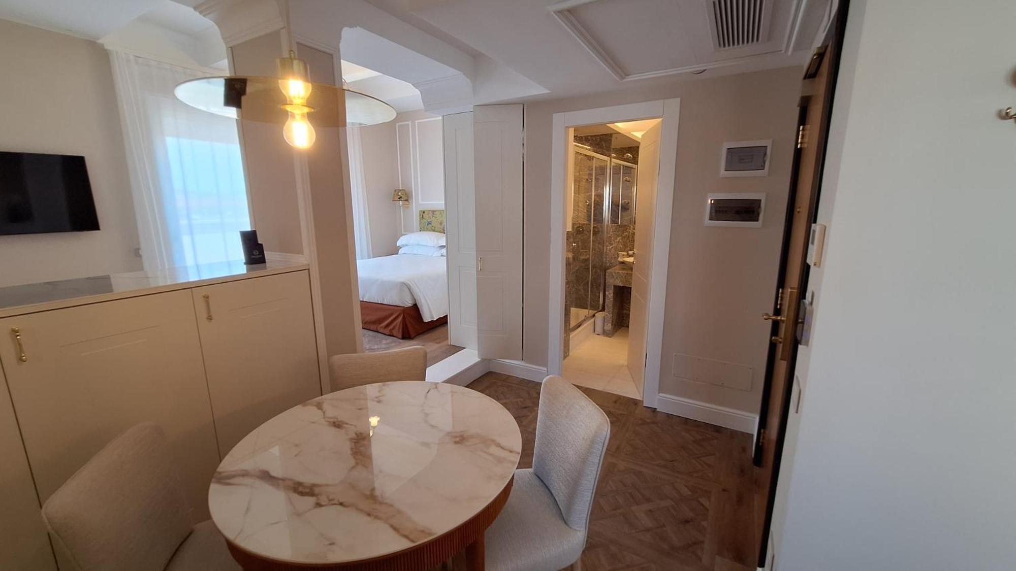 Western Rivoli Hotel